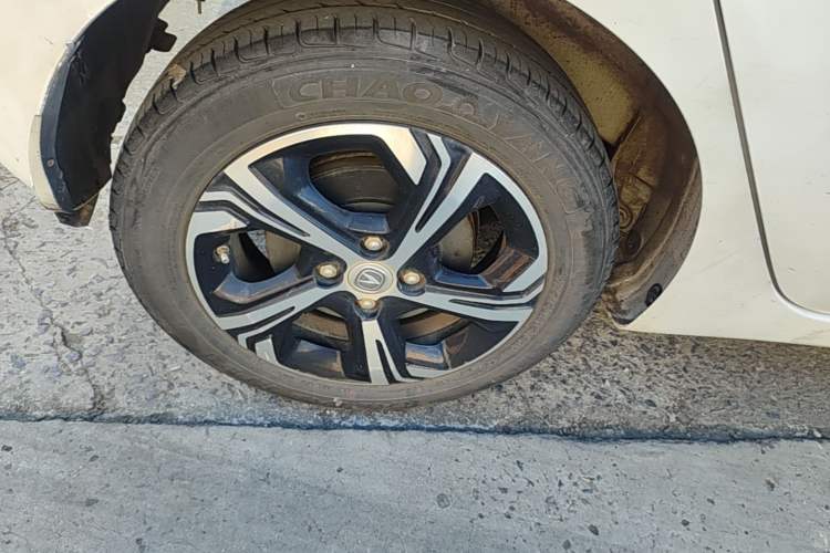 Used CHANGAN Benni E-Star 2021 National Edition Xin Yue Version Lithium-Ion Battery Right Rear Wheel Hub