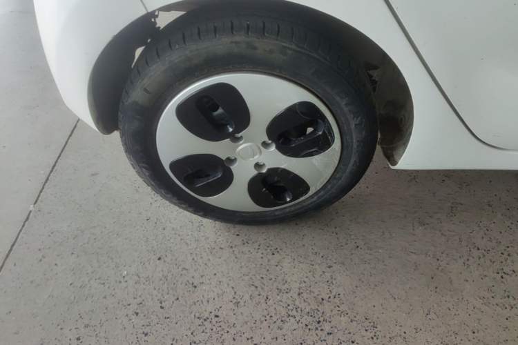 Used CHANGAN Benni E-Star 2021 National Edition Xin Yue Version Lithium Iron Phosphate (31.18 kWh) Right Rear Wheel Hub