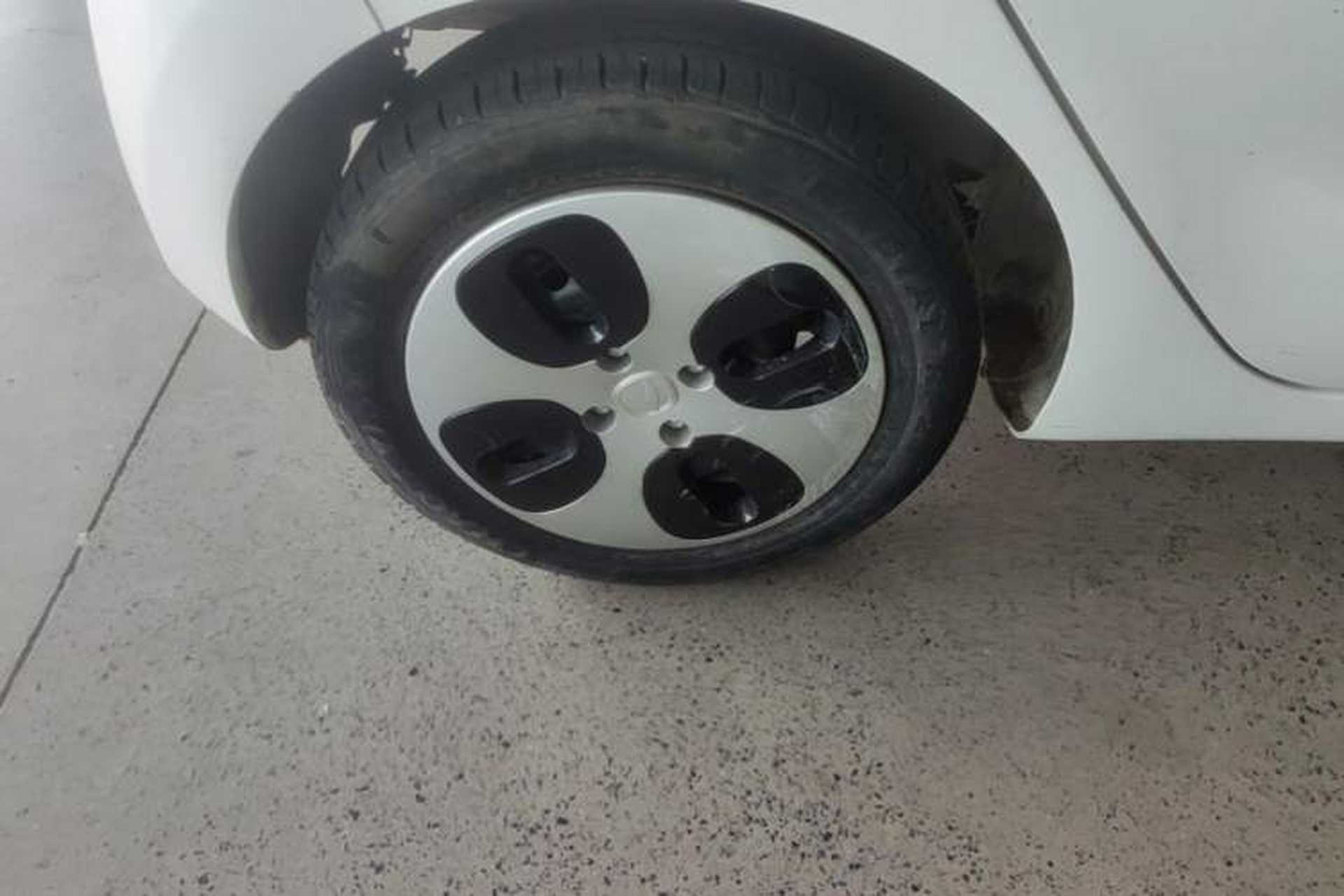 Used CHANGAN Benni E-Star 2021 National Edition Xin Yue Version Lithium Iron Phosphate (31.18 kWh) Right Rear Wheel Hub