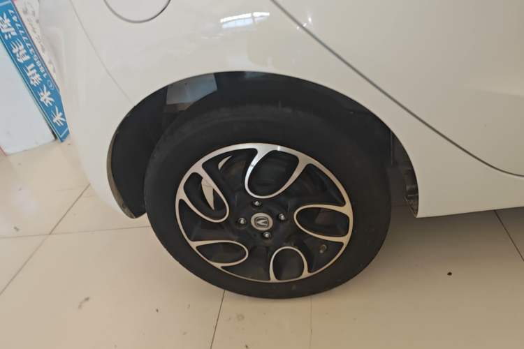 Used CHANGAN Benni E-Star 2021 National Edition Colorful Version Lithium Iron Phosphate (31.18 kWh) Right Rear Wheel Hub