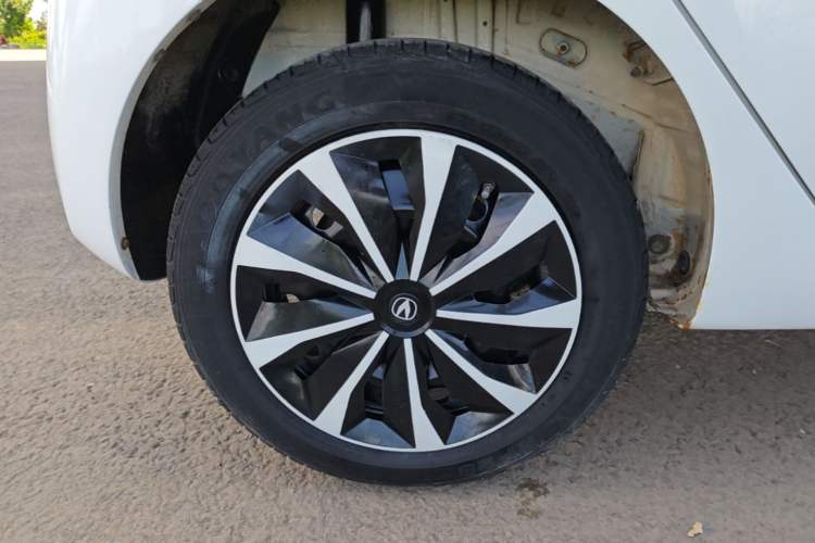 Used CHANGAN Benni E-Star 2021 National Edition Xin Yue Version Lithium Iron Phosphate (31.86 kWh) Right Rear Wheel Hub