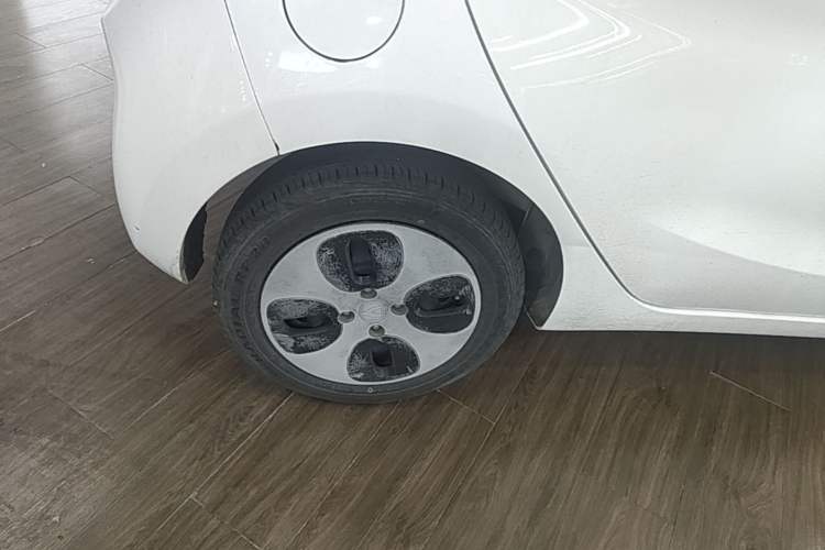 Used CHANGAN Benni E-Star 2021 National Edition Heart-Pounding Edition Lithium Iron Phosphate Right Rear Wheel Hub