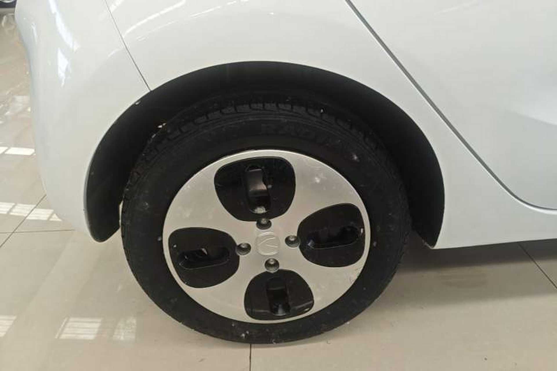 Used CHANGAN Benni E-Star 2021 National Edition Xin Yue Version Lithium Iron Phosphate (31.18 kWh) Right Rear Wheel Hub