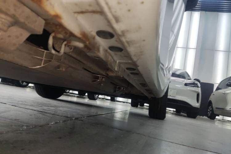 Used CHANGAN Benni E-Star 2021 National Edition Xin Yue Version (Fast-Charging Edition) Lithium Iron Phosphate (31.95 kWh) Right Side Sill