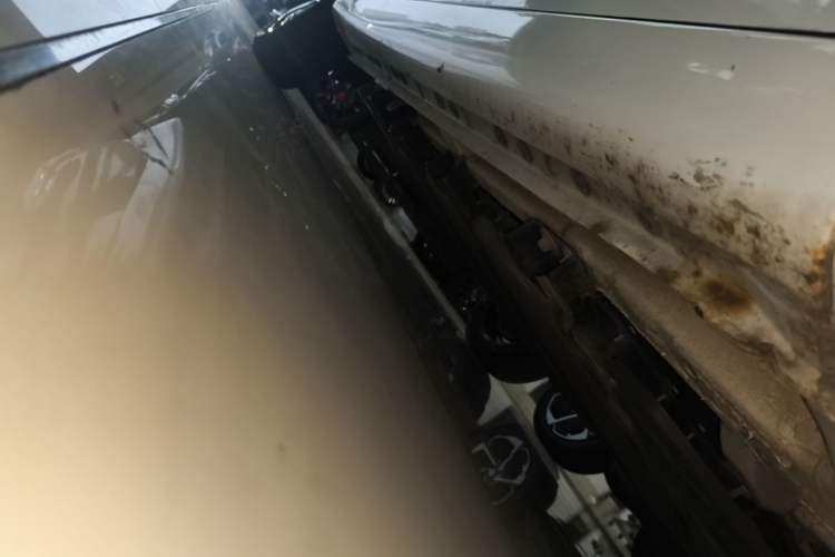 Used CHANGAN Benni E-Star 2021 National Edition Xin Yue Version Lithium-Ion Battery Right Side Sill