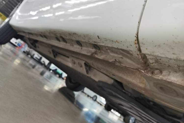 Used CHANGAN Benni E-Star 2021 National Edition Xin Yue Version (Fast-Charging Edition) Lithium Iron Phosphate (31.18 kWh) Right Side Sill
