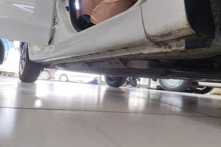 Used CHANGAN Benni E-Star 2021 National Edition Xin Yue Version (Fast-Charging Edition) Lithium Iron Phosphate (31.18 kWh) Right Side Sill