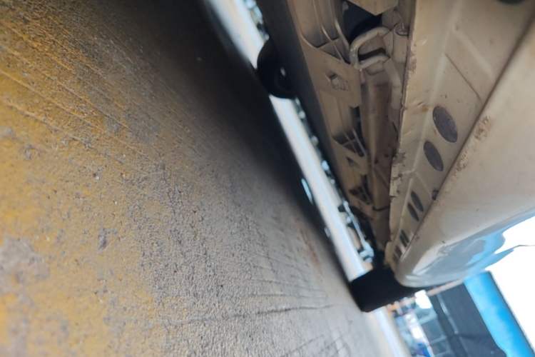 Used CHANGAN Benni E-Star 2021 National Edition Xin Yue Version Lithium Iron Phosphate (31.95 kWh) Right Side Sill