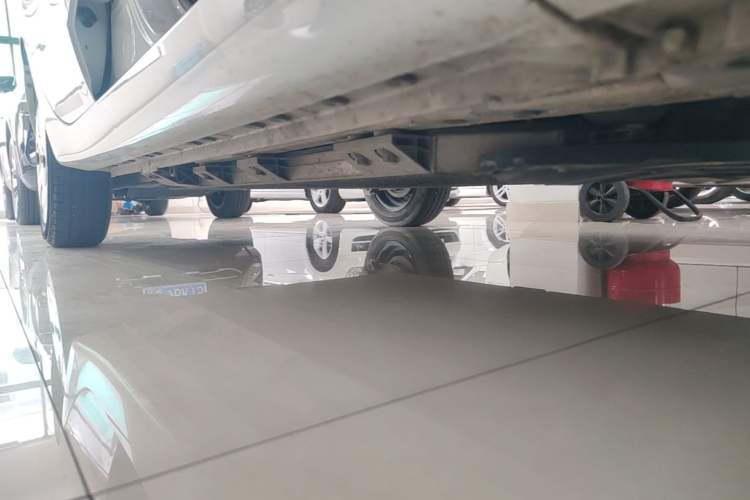 Used CHANGAN Benni E-Star 2021 National Edition Xin Yue Version Lithium Iron Phosphate (31.86 kWh) Right Side Sill