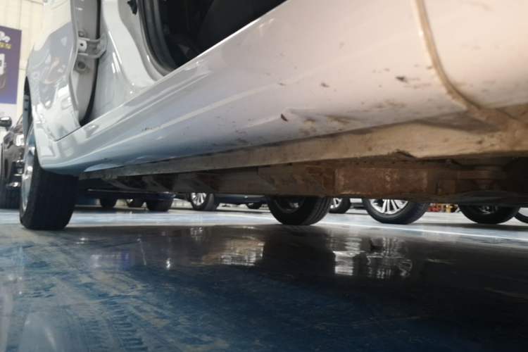 Used CHANGAN Benni E-Star 2021 National Edition Xin Yue Version Lithium Iron Phosphate (31.86 kWh) Right Side Sill