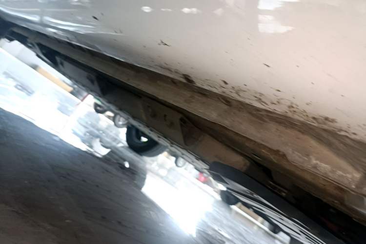 Used CHANGAN Benni E-Star 2021 National Edition Xin Yue Version (Fast-Charging Edition) Lithium Iron Phosphate (31.18 kWh) Right Side Sill