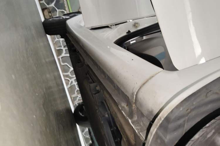 Used CHANGAN Benni E-Star 2021 National Edition Xinyi Edition (Fast-Charging Version) Lithium-NMC Right Side Sill