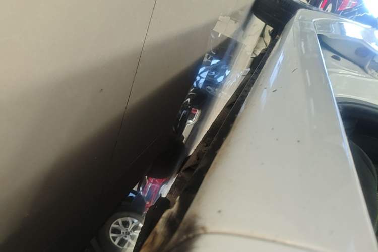 Used CHANGAN Benni E-Star 2021 National Edition Xin Yue Version Lithium Iron Phosphate (31.18 kWh) Right Side Sill