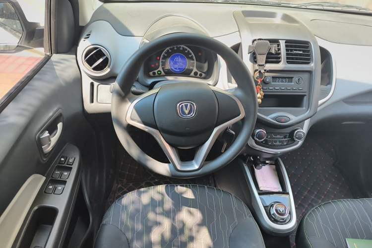 Used CHANGAN Benni E-Star 2021 National Edition Xinyue Version (Fast-Charging Edition) Lithium NMC Steering Wheel