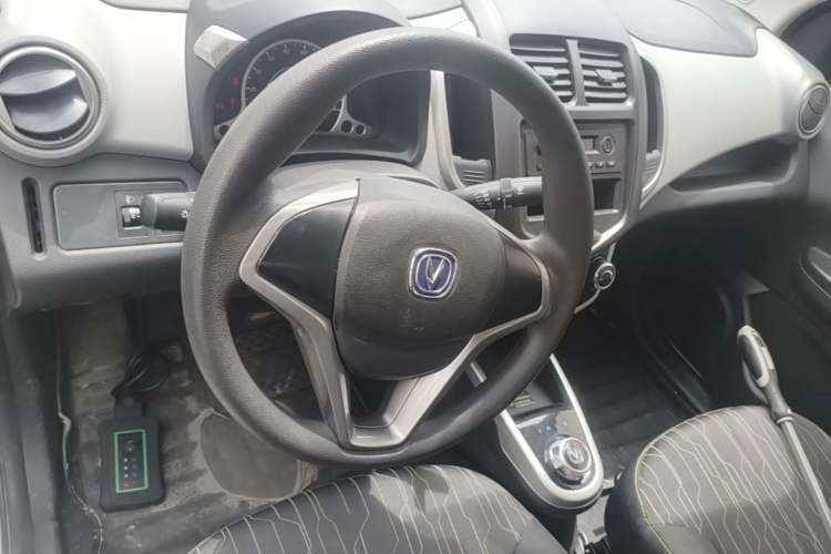 Used CHANGAN Benni E-Star 2021 National Edition Xin Yue Version Lithium Iron Phosphate (31.86 kWh) Steering Wheel