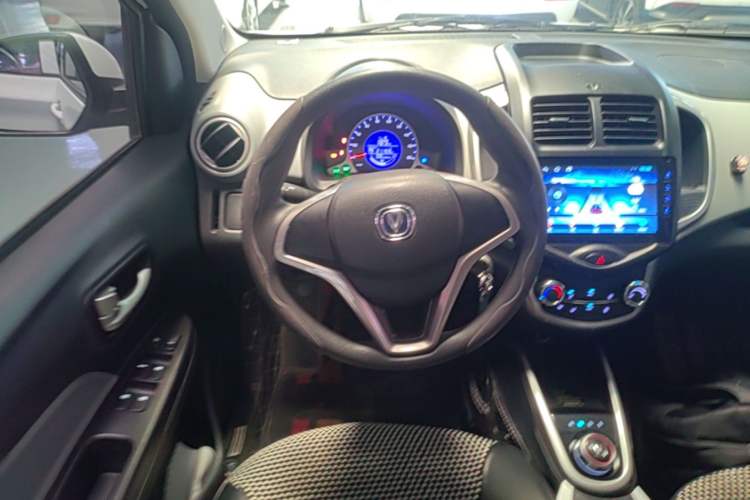 Used CHANGAN Benni E-Star 2021 National Edition Xin Yue Version (Fast-Charging Edition) Lithium Iron Phosphate (31.18 kWh) Steering Wheel