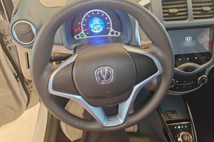 Used CHANGAN Benni E-Star 2021 National Edition Colorful Version Lithium Iron Phosphate (31.18 kWh) Steering Wheel