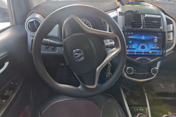 Used CHANGAN Benni E-Star 2021 National Edition Xin Yue Version Lithium Iron Phosphate (31.86 kWh) Steering Wheel