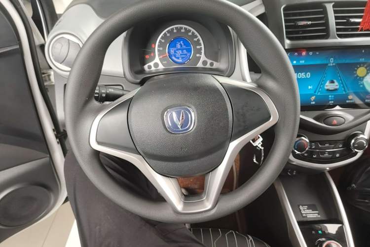 Used CHANGAN Benni E-Star 2021 National Edition Xin Yue Version Lithium Iron Phosphate (31.86 kWh) Steering Wheel