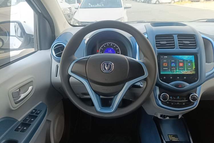 Used CHANGAN Benni E-Star 2021 National Edition Colorful Version Lithium Iron Phosphate (31.86 kWh) Steering Wheel