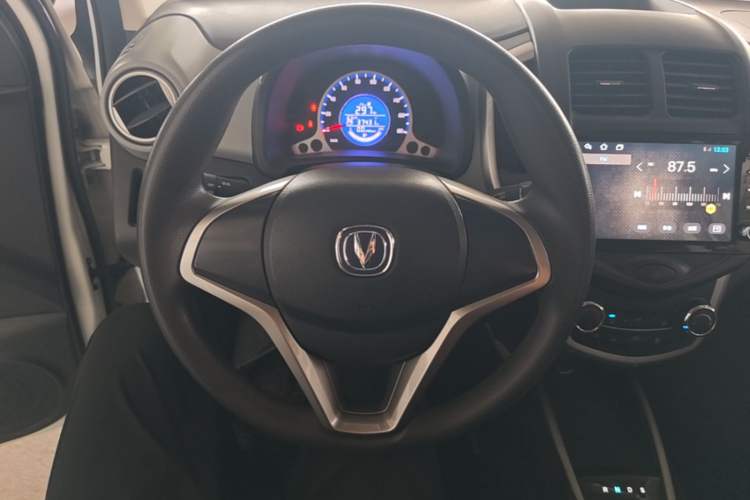 Used CHANGAN Benni E-Star 2021 National Edition Xin Yue Version (Fast-Charging Edition) Lithium Iron Phosphate (31.18 kWh) Steering Wheel