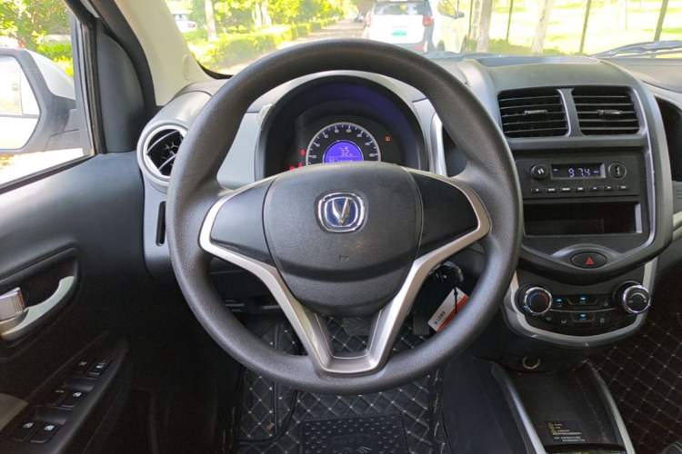 Used CHANGAN Benni E-Star 2021 National Edition Xin Yue Version Lithium Iron Phosphate (31.86 kWh) Steering Wheel