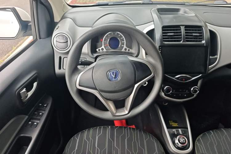 Used CHANGAN Benni E-Star 2021 National Edition Xin Yue Version (Fast-Charging Edition) Lithium Iron Phosphate (31.18 kWh) Steering Wheel