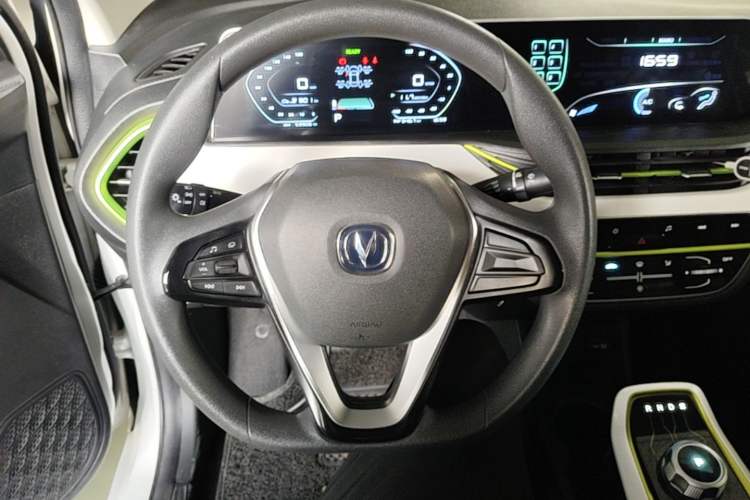 Used CHANGAN Benni E-Star 2021 National Edition Xinyi Edition (Fast-Charging Version) Lithium-NMC Steering Wheel