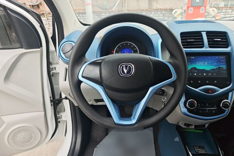 Used CHANGAN Benni E-Star 2021 National Edition Colorful Version Lithium Iron Phosphate (31.95 kWh) Steering Wheel