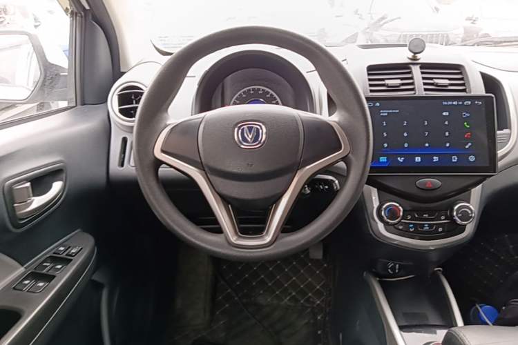 Used CHANGAN Benni E-Star 2021 National Edition Xin Yue Version (Fast-Charging Edition) Lithium Iron Phosphate (31.95 kWh) Steering Wheel