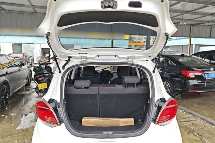 Used CHANGAN Benni E-Star 2021 National Edition Xinyi Edition Lithium Iron Phosphate (31.95 kWh) Trunk