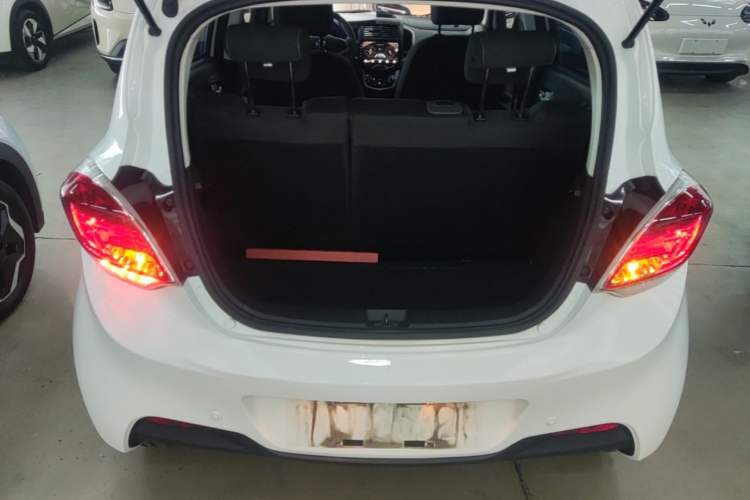 Used CHANGAN Benni E-Star 2021 National Edition Xin Yue Version (Fast-Charging Edition) Lithium Iron Phosphate (31.95 kWh) Trunk