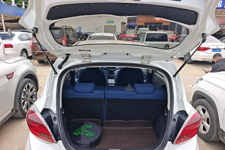 Used CHANGAN Benni E-Star 2021 National Edition Colorful Version Lithium Iron Phosphate (31.86 kWh) Trunk