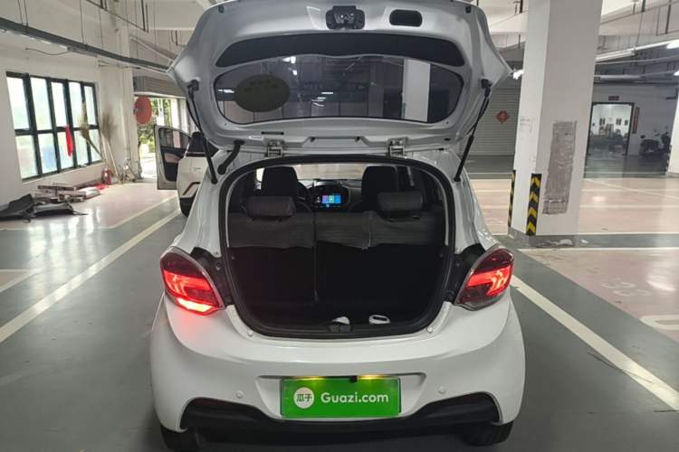 Used CHANGAN Benni E-Star 2021 National Edition Xin Yue Version Lithium Iron Phosphate (31.86 kWh) Trunk