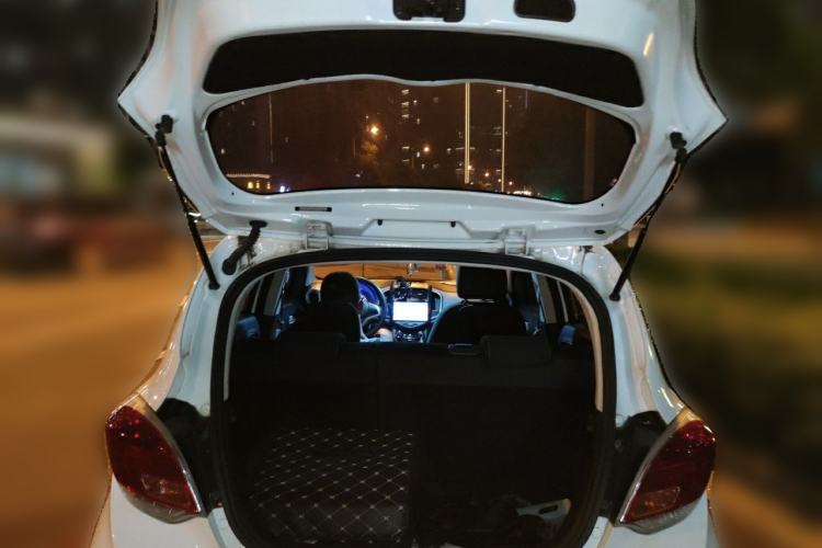 Used CHANGAN Benni E-Star 2021 National Edition Xin Yue Version Lithium Iron Phosphate (31.86 kWh) Trunk