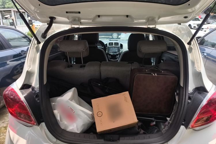 Used CHANGAN Benni E-Star 2021 National Edition Xin Yue Version (Fast-Charging Edition) Lithium Iron Phosphate (31.95 kWh) Trunk