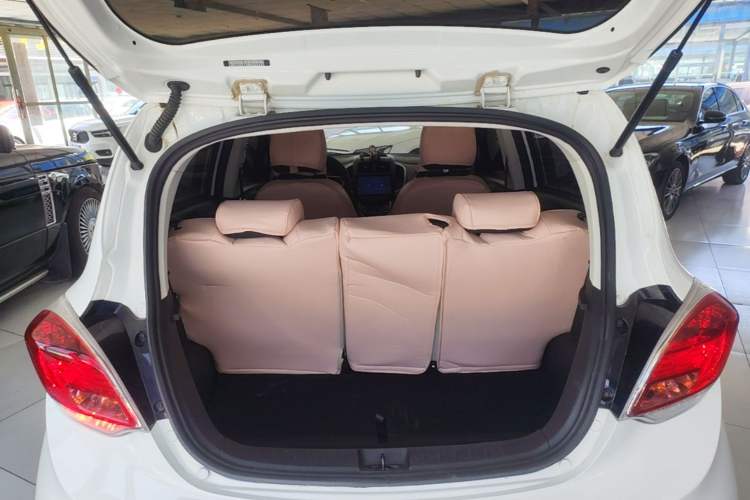 Used CHANGAN Benni E-Star 2021 National Edition Xin Yue Version (Fast-Charging Edition) Lithium Iron Phosphate (31.18 kWh) Trunk
