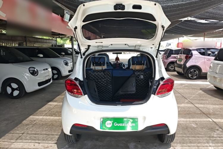 Used CHANGAN Benni E-Star 2021 National Edition Colorful Version Lithium Iron Phosphate (31.86 kWh) Trunk
