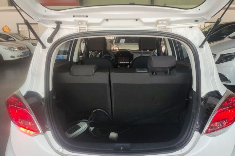 Used CHANGAN Benni E-Star 2021 National Edition Xin Yue Version Lithium Iron Phosphate (31.18 kWh) Trunk