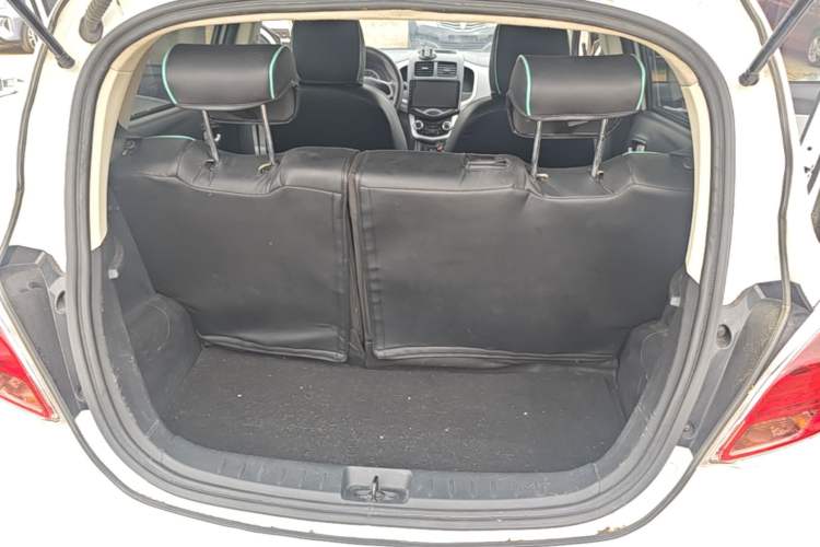 Used CHANGAN Benni E-Star 2021 National Edition Xin Yue Version (Fast-Charging Edition) Lithium Iron Phosphate (31.18 kWh) Trunk