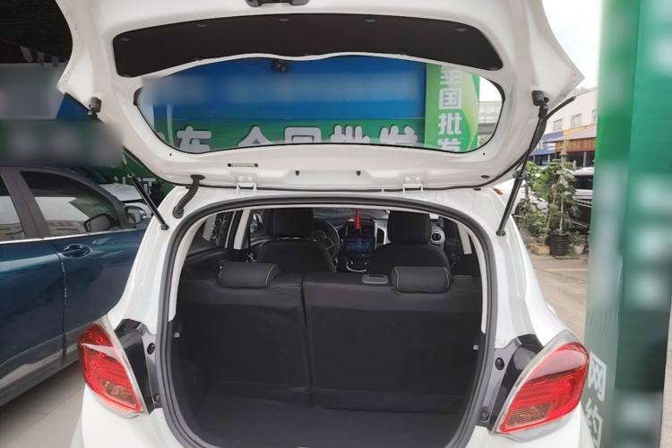 Used CHANGAN Benni E-Star 2021 National Edition Xin Yue Version Lithium Iron Phosphate (31.86 kWh) Trunk