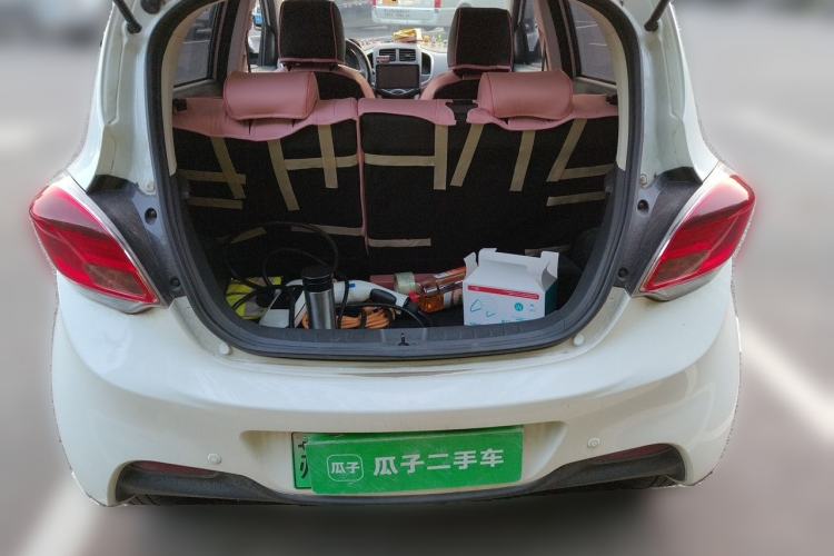 Used CHANGAN Benni E-Star 2021 National Edition Xin Yue Version Lithium Iron Phosphate (31.95 kWh) Trunk