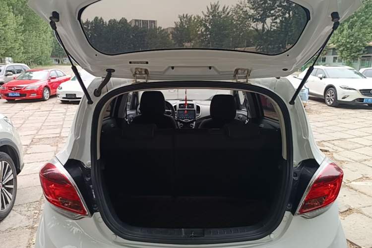 Used CHANGAN Benni E-Star 2021 National Edition Xinyue Version (Fast-Charging Edition) Lithium NMC Trunk