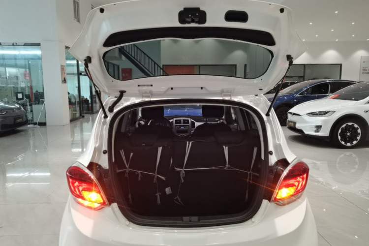 Used CHANGAN Benni E-Star 2021 National Edition Xinyue Version (Fast-Charging Edition) Lithium NMC Trunk