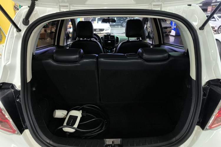 Used CHANGAN Benni E-Star 2021 National Edition Xinyue Version (Fast-Charging Edition) Lithium NMC Trunk