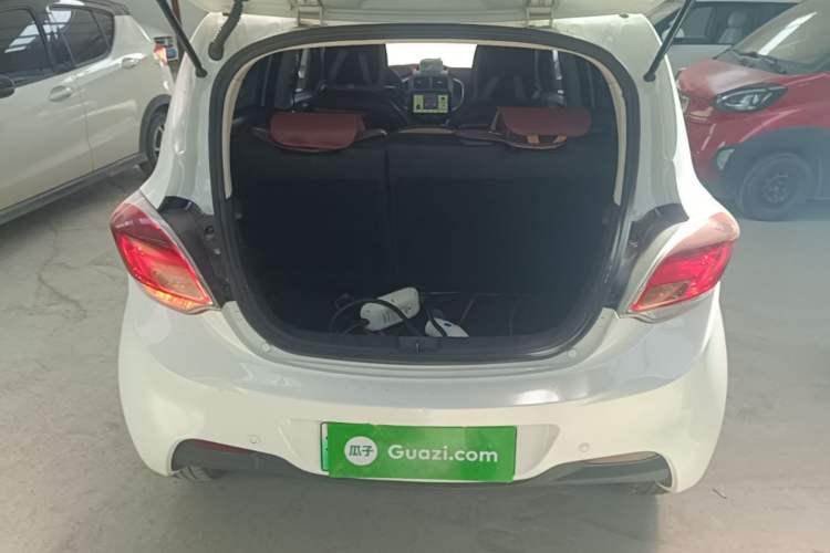 Used CHANGAN Benni E-Star 2021 National Edition Xin Yue Version Lithium Iron Phosphate (31.18 kWh) Trunk