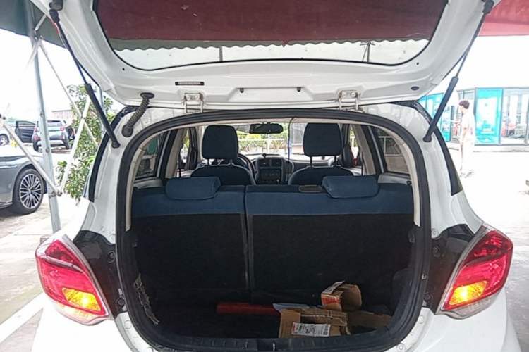 Used CHANGAN Benni E-Star 2021 National Edition Colorful Model (Fast-Charging Version) Lithium Iron Phosphate (31.95 kWh) Trunk