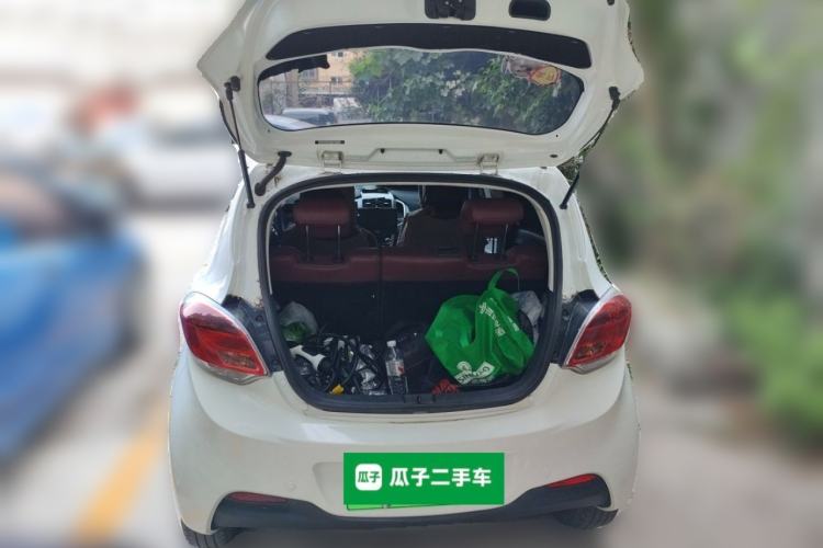Used CHANGAN Benni E-Star 2021 National Edition Xin Yue Version Lithium Iron Phosphate (31.95 kWh) Trunk