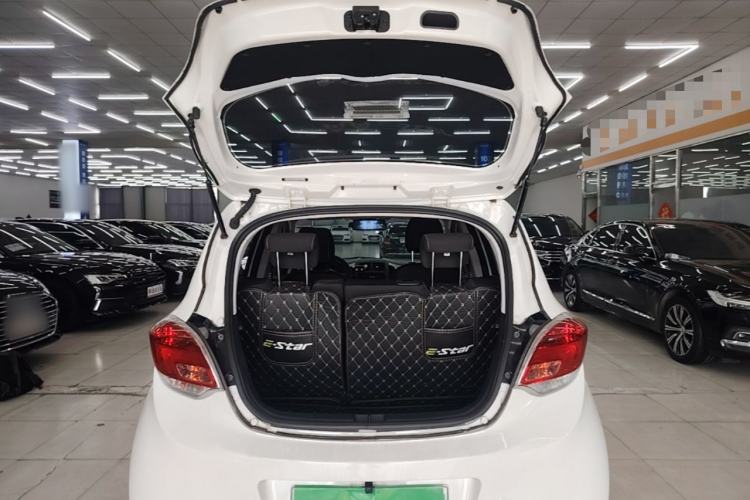 Used CHANGAN Benni E-Star 2021 National Edition Xin Yue Version Lithium Iron Phosphate (31.86 kWh) Trunk
