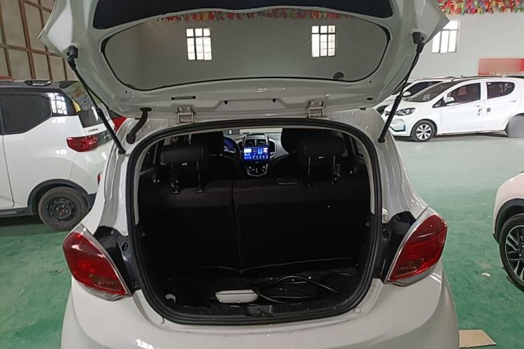 Used CHANGAN Benni E-Star 2021 National Edition Xin Yue Version Lithium Iron Phosphate (31.86 kWh) Trunk
